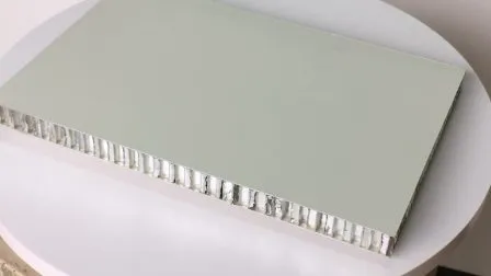 Panneau sandwich en nid d'abeille en aluminium Panneau composite aluminium Panneau de revêtement mural de matériaux de construction